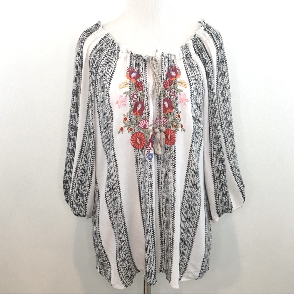 Claudia Richard | Striped Boho Blouse with Floral Embroidery - Picture 3 of 11